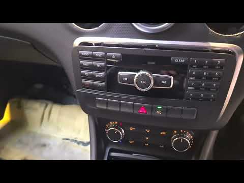 How to remove a radio on a Mercedes A180