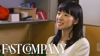 Marie Kondo Tidies My Desk (And It’s Life-Changing) | Fast Company