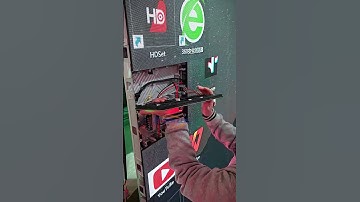 Technicians successfully start this indoor LED screen.  #ledwall #leddisplay#shorts  #ledmodule