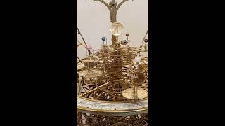 Astro-skeleton, Orrery at different eye levels