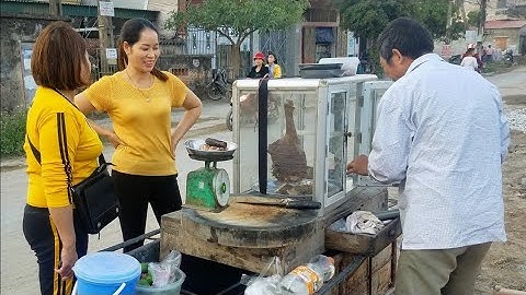 Mùi Khói Bếp I Xe Lôi Thịt Chó Lưu Động Chỉ CÓ Ở Nhà Quê