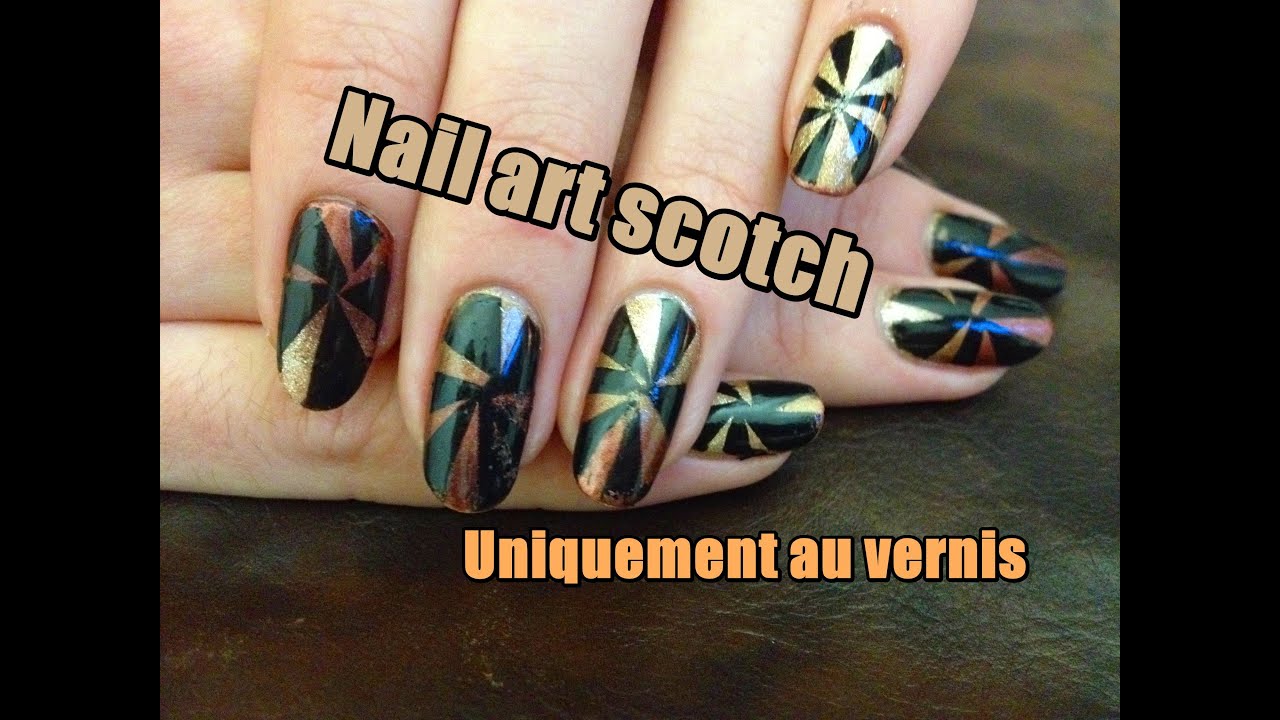 Nail art géométrique facile, au scotch et uniquement au vernis à ongles
