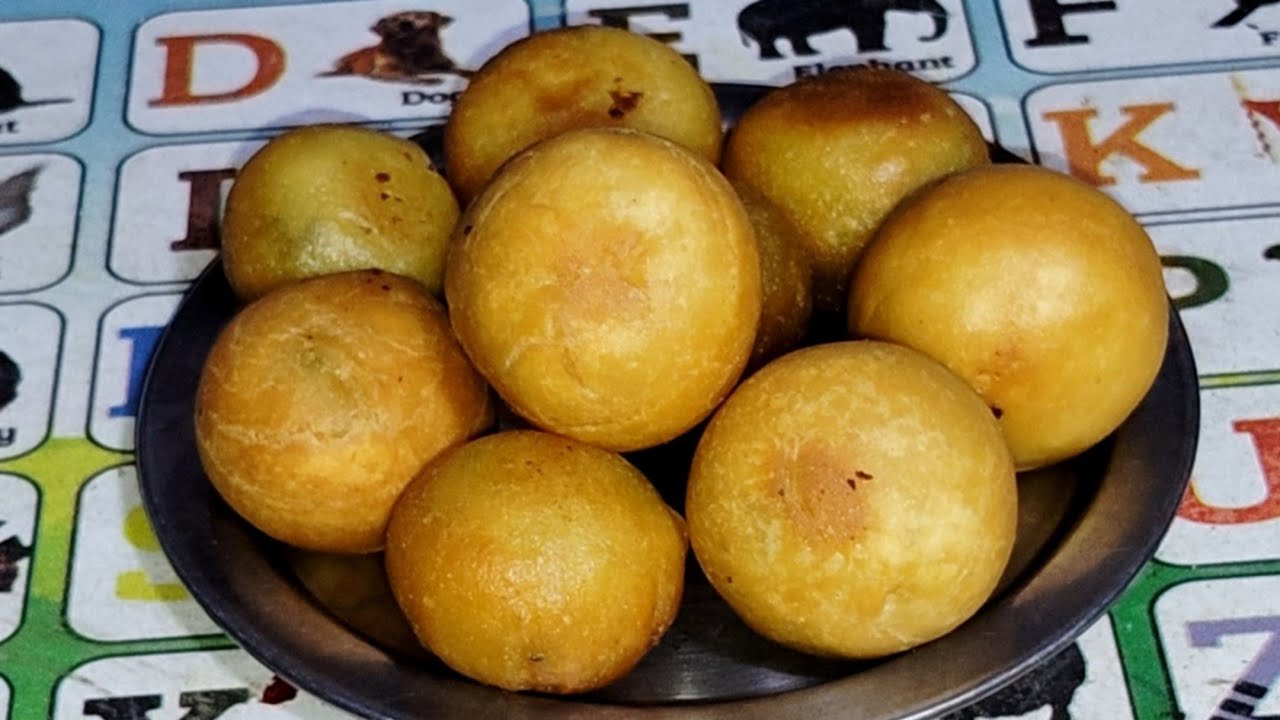 हरे मटर की खस्ता कचौरी बनाने का आसान तरीका /Hare Matar Ki Kachori Banane Ka Tarika In Hindi 