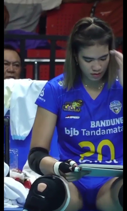 beautiful girl 💞 Yolla & shella volleyball player Indonesia #volleyball #yolla #shella #viral