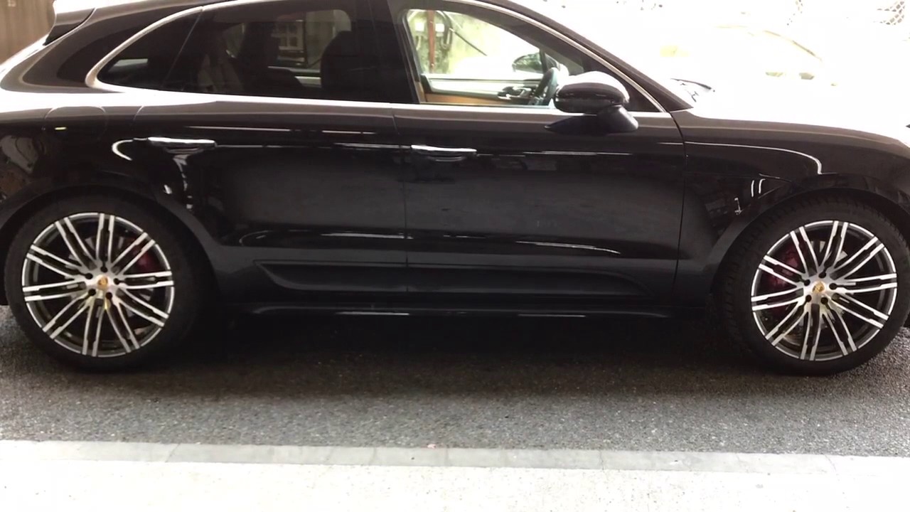 ポルシェ マカン テックアートロワリングモジュール 乗降モード - YouTube