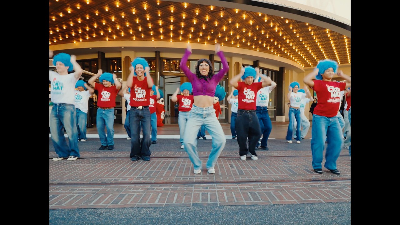 The Grove Flash Mob | The Cat In The Hat