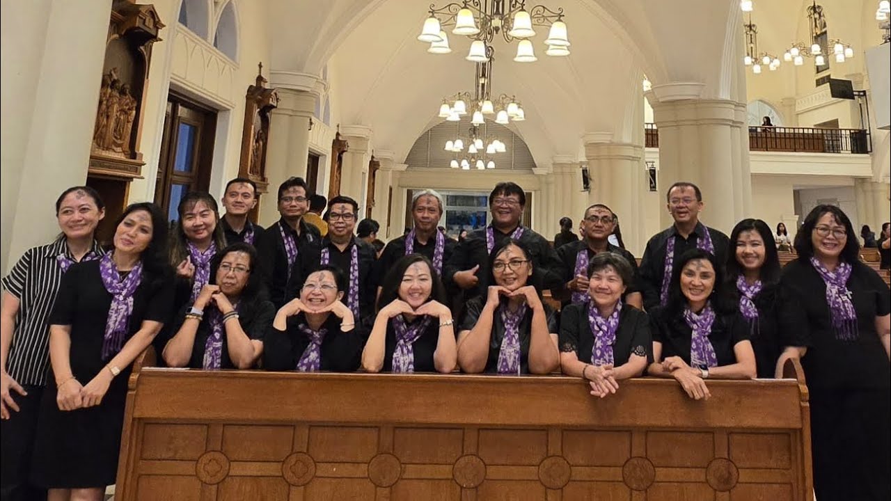 Pelayanan Misa Rabu Abu bersama Exultate Deo Choir