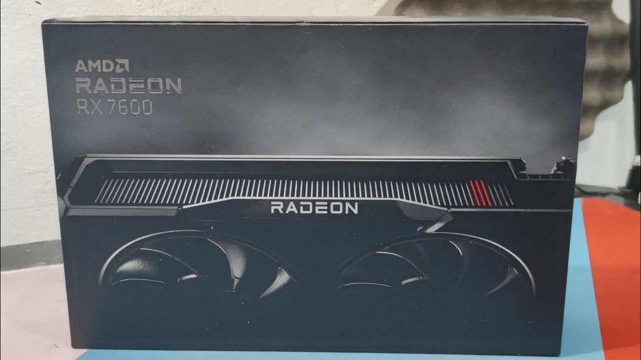 AMD Radeon RX 7600 Reference - Unboxing - YouTube