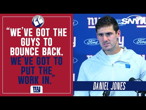Daniel Jones gives