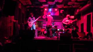 Scene Stage The World - The Everdead (Live at Howlers in Pittsburgh, PA 3/28/13)