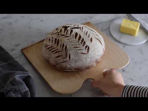 Video: Sådan Bager Du Hjemmelavet Borodino-brød