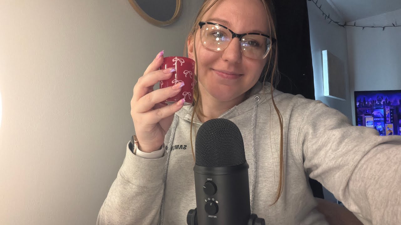 ASMR Tapping and chatting 