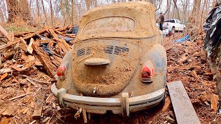 Cleaning the Nasty Forgotten Barn Find VW Beetle - Engine Seized? What's inside ?