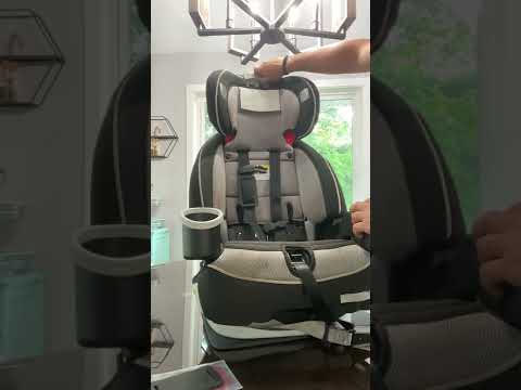 Where To Put Chest Clip On Car Seat