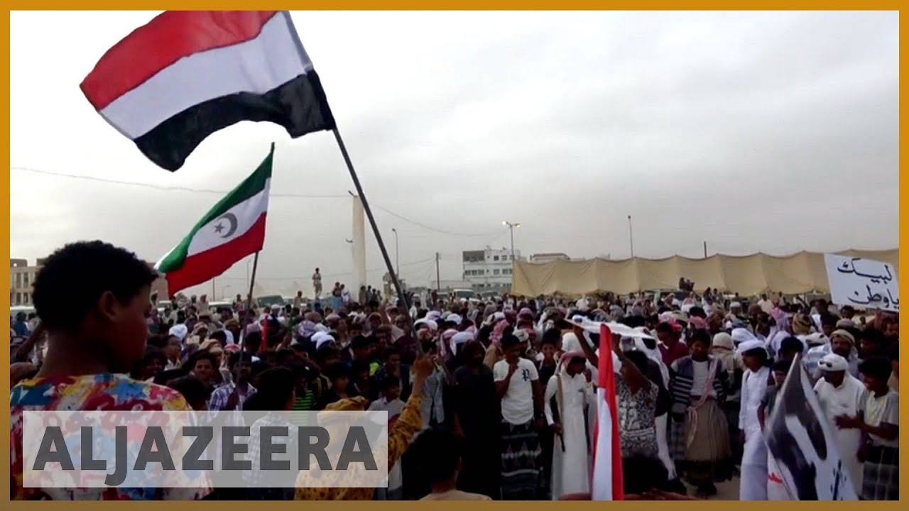 🇾🇪 السلطات المدنية اليمنية تتولى إدارة مطار الغيدة | الجزيرة الإنجليزية
