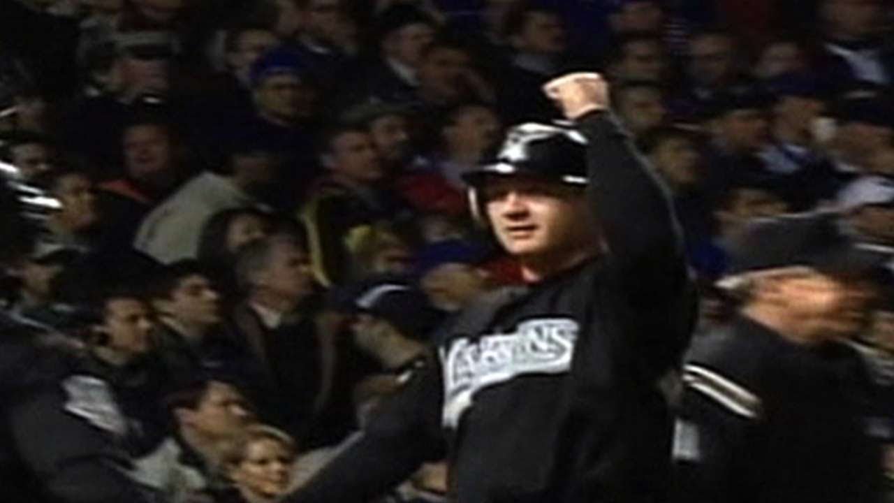 10 Years A.B.: It's the anniversary of Cubs infamous 'Steve Bartman foul  ball' game