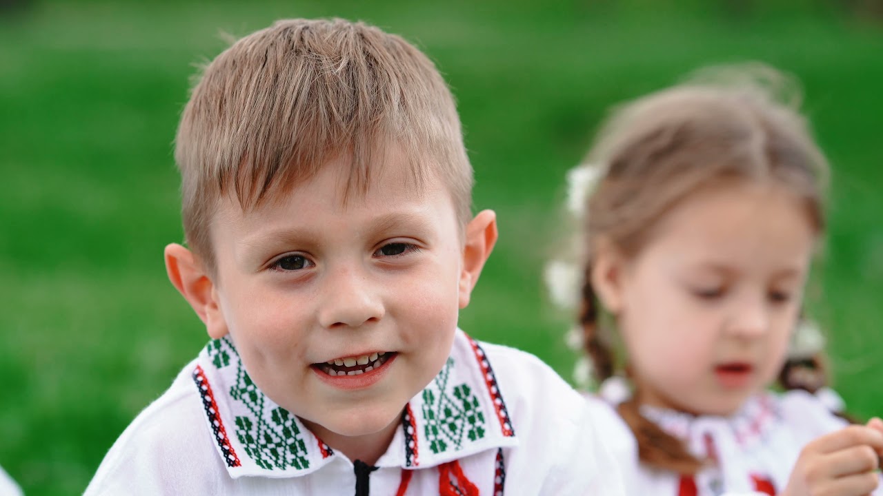 Grupul vocal TĂPĂLUȚA-LUȚA Iași - Baba Oarba | De-a v-ati ascunselea Coord. Prof. Veaceslav BÎNZARI