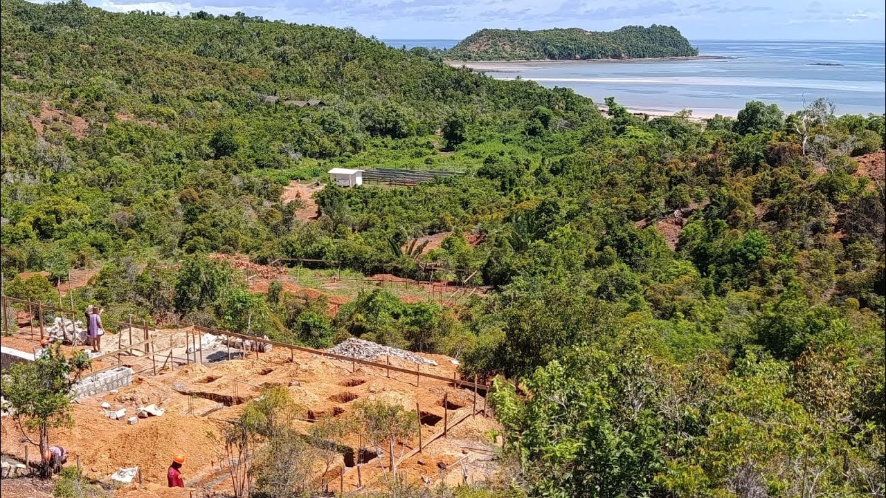 Juhuuu, unser Hausbau in Paradisa/ Madagaskar hat begonnen 🙏😃