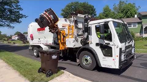 Brand new whitetail Disposal Mack lr labrie automizer