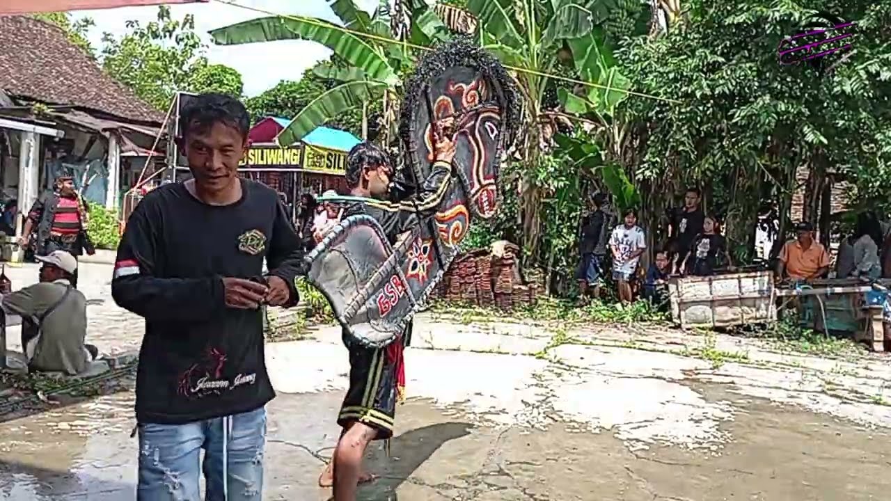 Kabyuk an jaranan Getar Semi Budoyo 