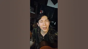 گل نرگس گلی یاسی گل اندام 