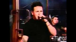 Papa Roach - Time and Time Again - Craig Kilborn - Nov. 15th, 2002