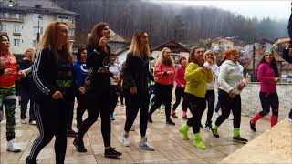 Zumba Fitness - Warm Up - Daca pleci