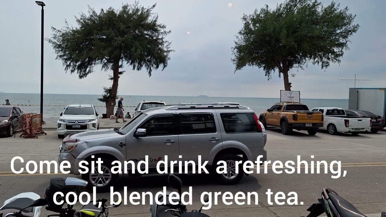 Come sit and drink a refreshing, cool, blended green tea.