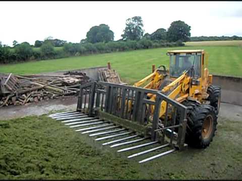 Kennedys at silage 2009