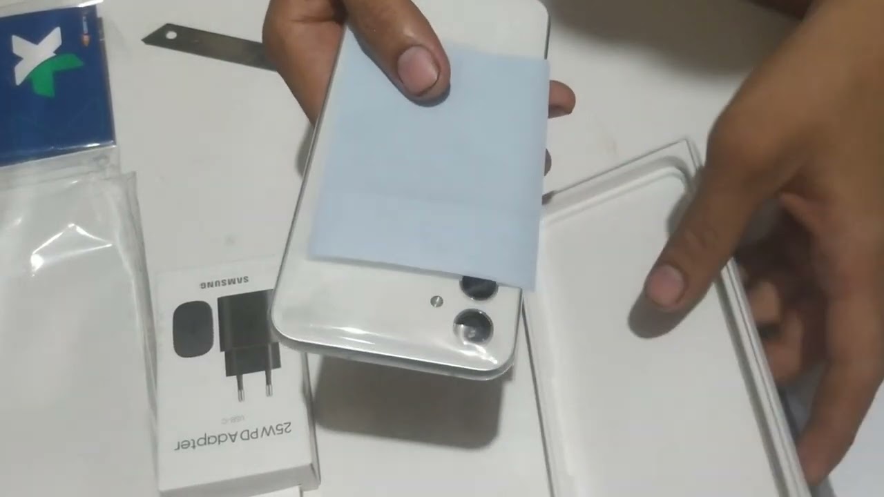 Новый самсунг а 54. Xiaomi Redmi Note 9s белый. Редми нот 9 s белый. Redmi Note 11 Unboxing. Xiaomi Redmi Note 11 Global.