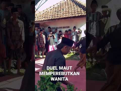 Duel carok memperebutkan wanita