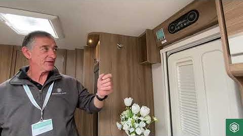 Lighting 💡 demonstration in a Swift Fairway Platinum 2022 model