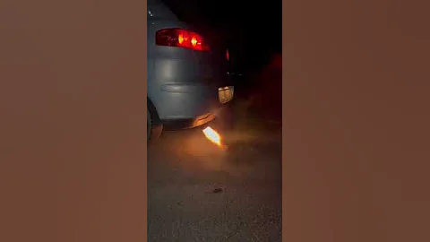 Ibiza 1.9 tdi PD Crazy flames at Rev limiter +pop