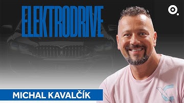 Z nafty do elektra. Moderátor Michal Kavalčík najel už 300 tisíc km a dva roky jezdil zdarma