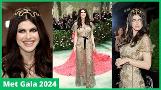 Alexandra Daddario&#39;s stunning outfit || MET GALA 2024