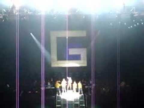 Gwen Stefani - Hollaback Girl - Boston, MA