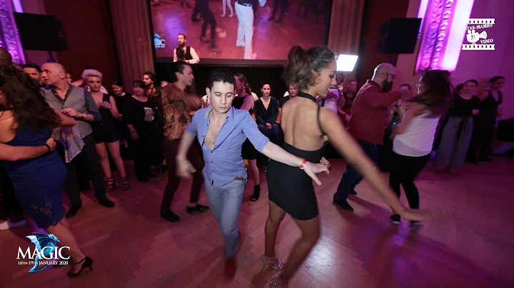 Simo Salsero & Bersy Cortez - Salsa Social Dancing...