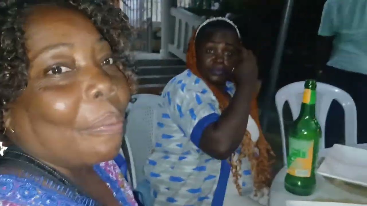 NICAISE Étako dîner en famille 