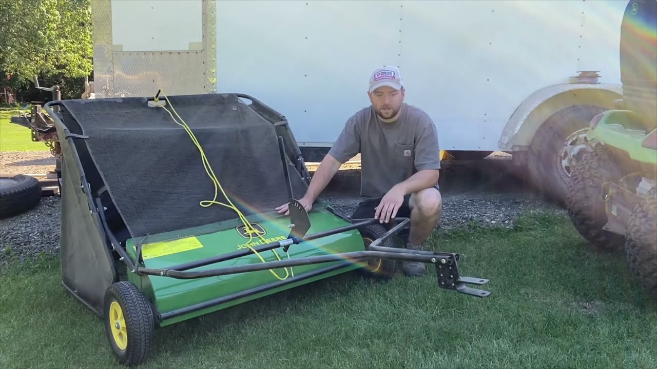 John Deere 42" Lawn Sweeper - Overview - YouTube