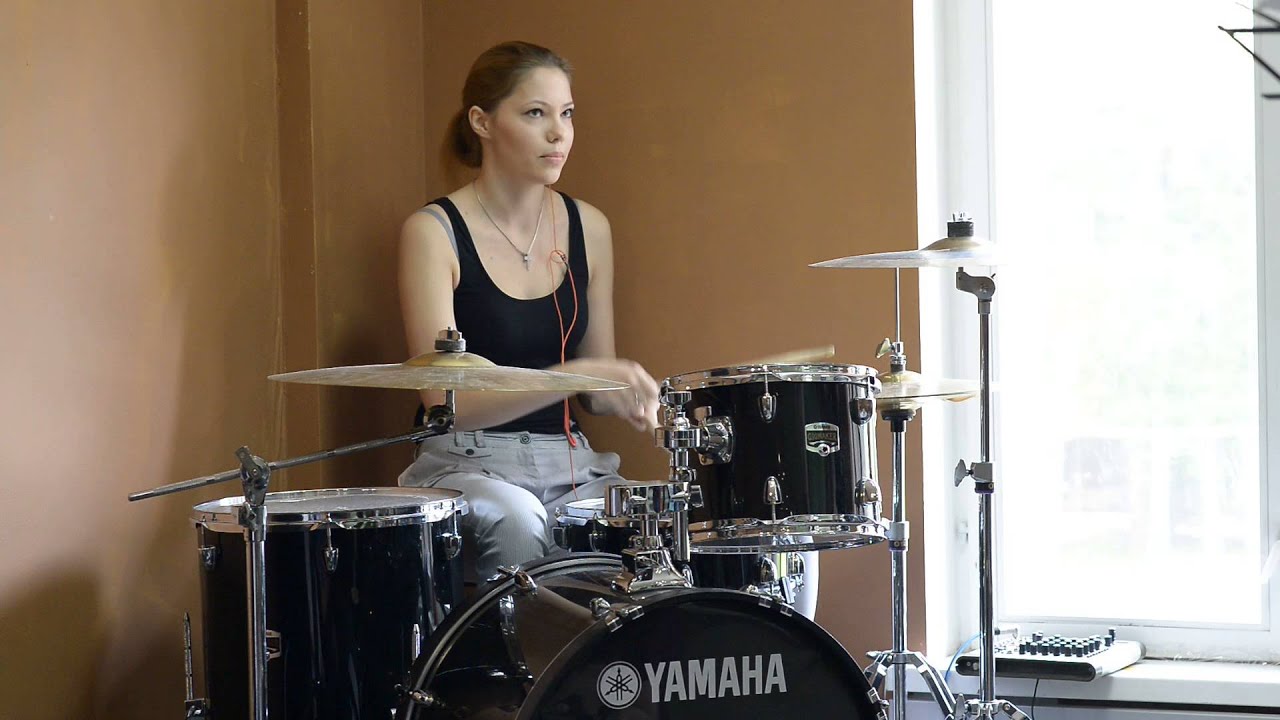 Yana. The Best Drummer - YouTube