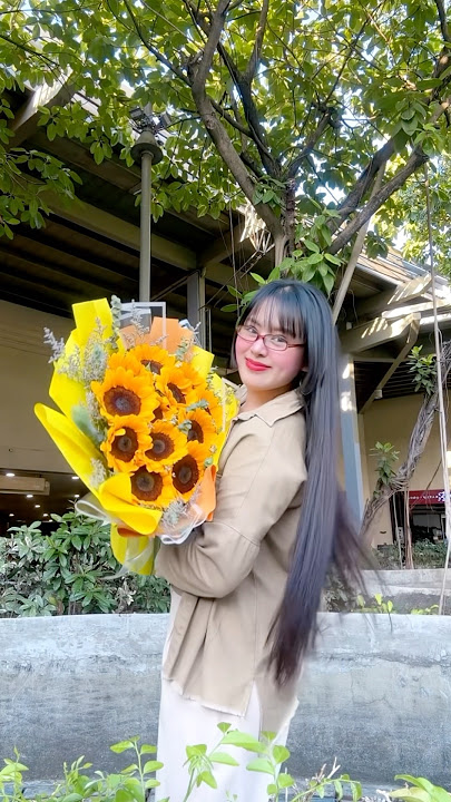 TWO CHOPPER, 200 SHOTS... BANG 💐 🌻✨ TIKTOK FLOWER BOUQUET TREND/CHALLENGE (SWIMMING POOLS (DRANK))