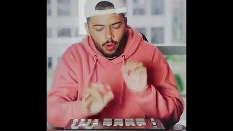 Thumbnail of Pedro Sampaio, Desce Pro Play (PA PA PA)