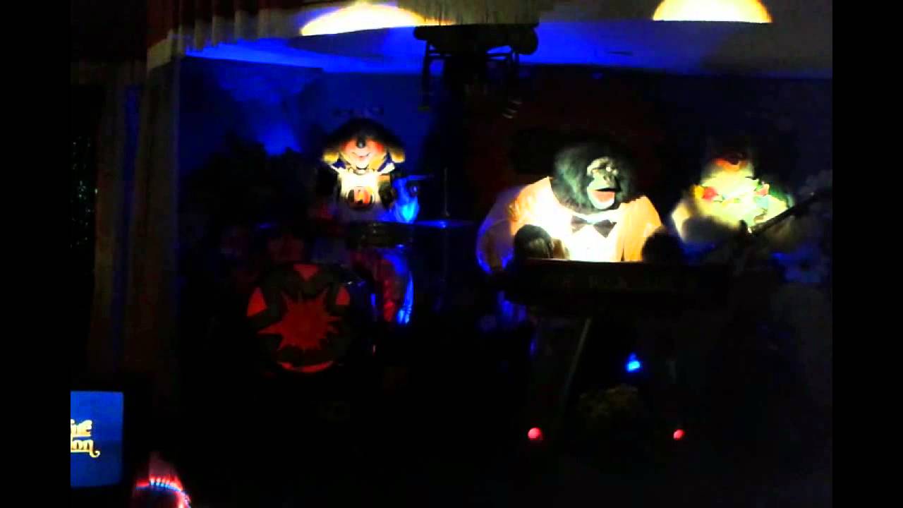 The Rock afire Explosion - Bang The Drum