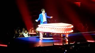 Mika arena aix 18 11 19 lollipop