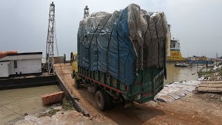 Shimulia Kanthalbari Ferry Services | Heavy Loading 6 wheel Truck Ferry Ghat screenshot 3