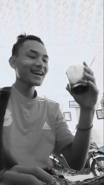 SW (Story wa)minum kopi