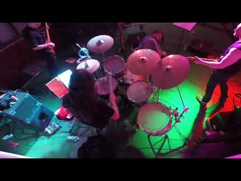 single stroke roll drum solo