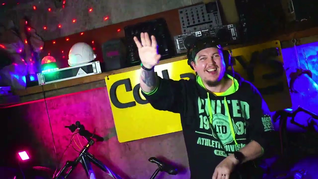 Музыкальный гараж -- Trancecore (Fidget House)