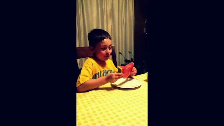 How To Eat A Watermelon Before Cindy Gee Chops It ...