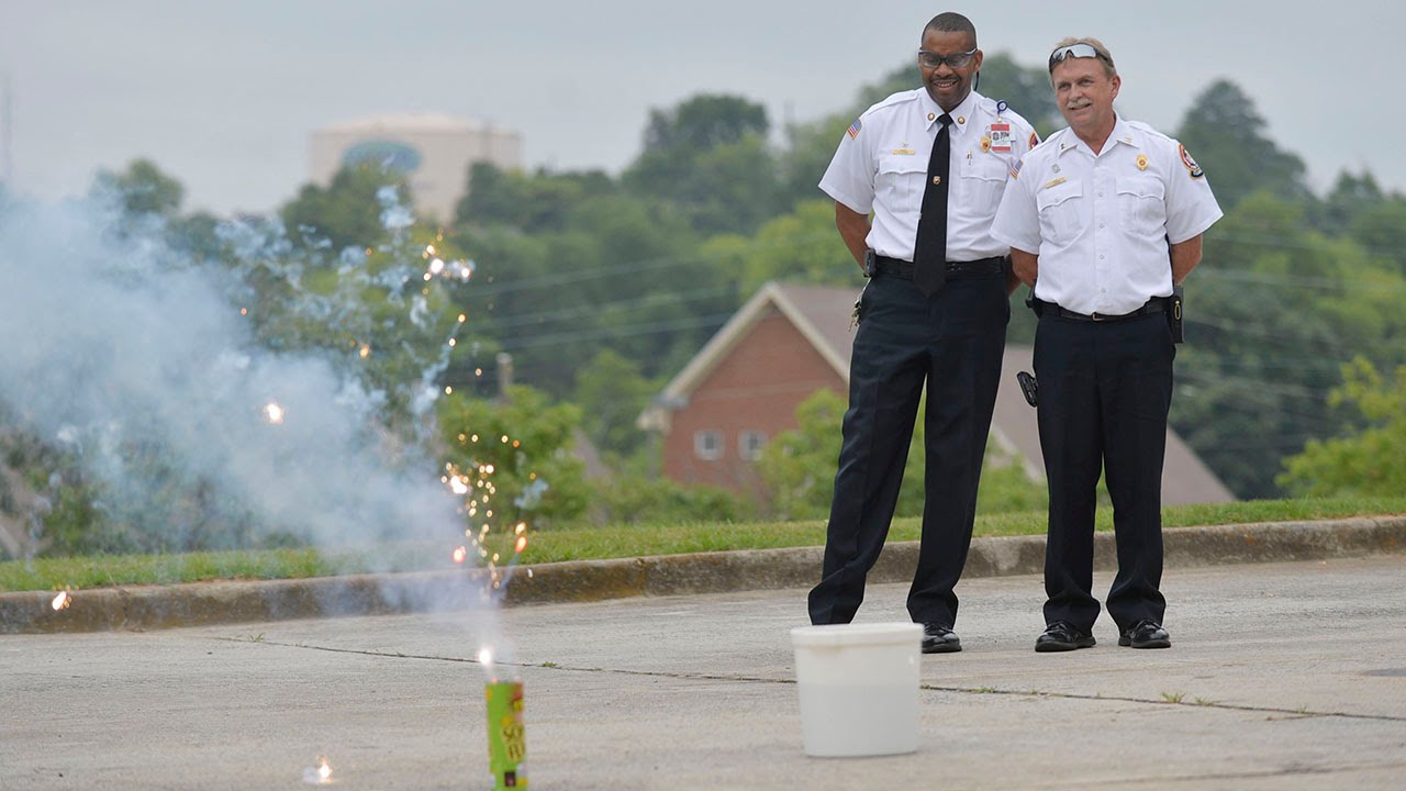 Marvin Riggins Macon-Bibb Fire Chief Marvin Riggins encourages safety - YouTube